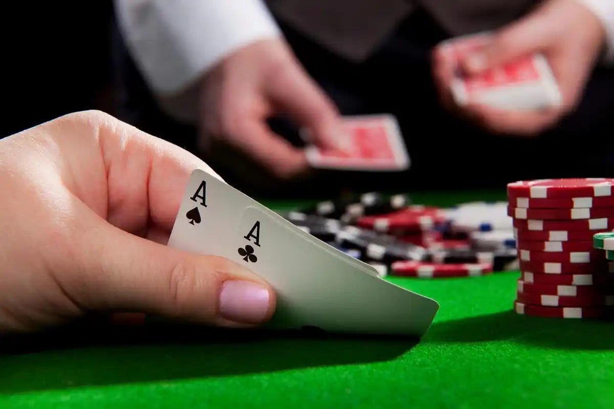 Sảnh game slot và live casino stakes đẹp mắt, đa dạng trò chơi